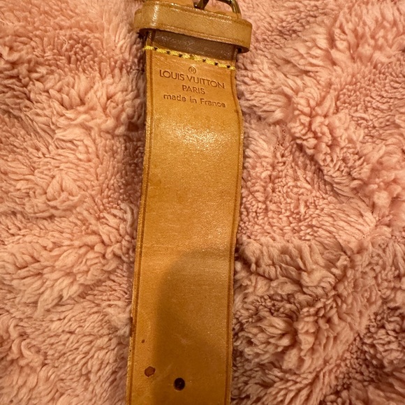 The original bag strap to adjust made by Louis Vuitton - Picture 7 of 13